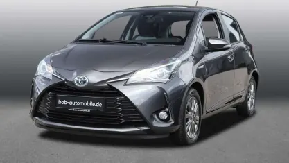 Gebraucht Toyota Yaris Plus 101 PS (74 kW) 2017 Marlingrau metallic Kleinwagen