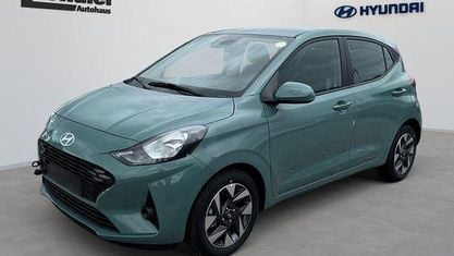 Neu Hyundai i10 Trend 79 PS (58 kW) 2025 Grau Kleinwagen