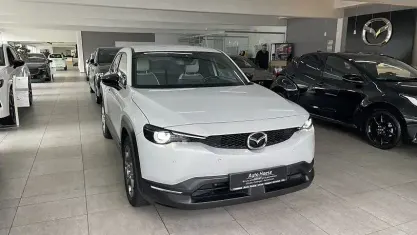 Second-hand Mazda MX30 Ad'Vantage 106 kW (145 CP) 2023 Alb SUV