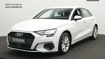 Gebraucht Audi A3 110 PS (80 kW) 2023 Weiß Limousine