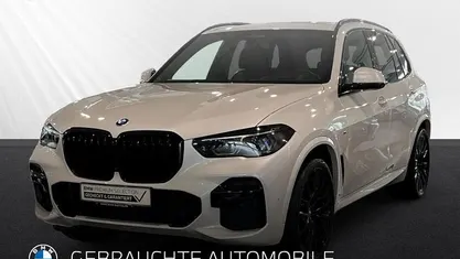Weiss Gebraucht 2022 BMW X5 M Sport SUV | 59.998 € (Fairer Preis)