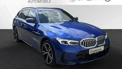Gebraucht BMW 330e M Sport 292 PS (214 kW) 2025 Portimao blau metallic Kombi