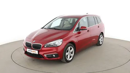 Gebraucht BMW 220 Gran Tourer Luxury Line 192 PS (141 kW) 2016 Rot Van / Kleinbus