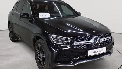 Gebraucht Mercedes GLC300e AMG line 194 PS (142 kW) 2022 Obsidianschwarz metallic SUV