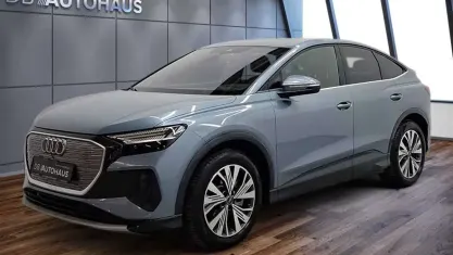Gebraucht Audi Q4 Sportback e-tron Ambiente 219 kW (299 PS) 2024 Blau SUV