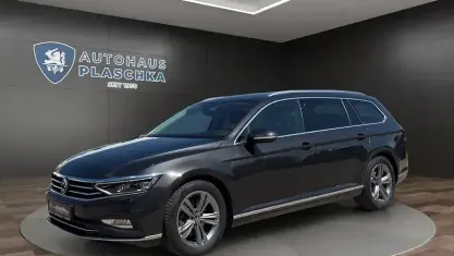 Gebraucht VW Passat Elegance 150 PS (110 kW) 2022 Mangangrau Kombi