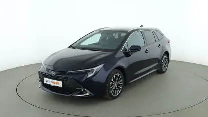 Gebraucht Toyota Corolla Team 140 PS (102 kW) 2023 Blau Kombi