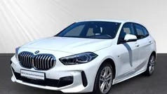 Alpinweiss iii Gebraucht 2024 BMW 116 M Sport Kleinwagen | 27.990 € (Fairer Preis)