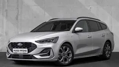Moondust silver metallic Gebraucht 2023 Ford Focus ST-Line Kombi | 24.290 € (Fairer Preis)