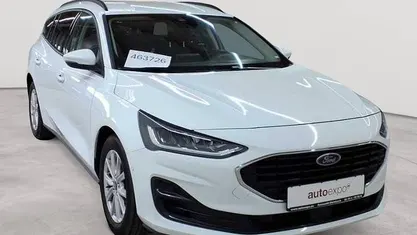 Frozen white Gebraucht 2022 Ford Focus Cool & Connect Kombi | 14.490 € (Fairer Preis)