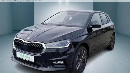 Neu Skoda Fabia Tour 116 PS (85 kW) 2025 Limousine