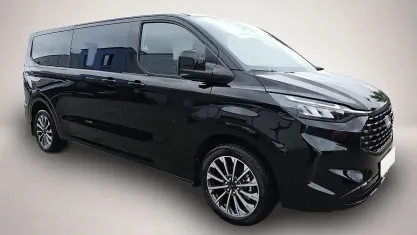 Neu Ford Tourneo Titanium X 170 PS (125 kW) 2026 Schwarz Van / Kleinbus