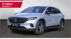 Lack hightechsilber Gebraucht 2024 Mercedes EQA300 Electric Art SUV | 38.490 € (Fairer Preis)