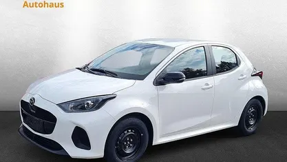Lunar white Neu 2025 Mazda 2 Prime-Line Kleinwagen | 20.999 € (Fairer Preis)