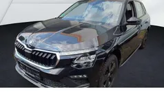 Gebraucht 2024 Skoda Kamiq Selection SUV | 29.888 € (Fairer Preis)