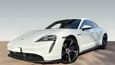 Weiß Gebraucht 2022 Porsche Taycan Cross Turismo Kombi | 59.800 € (Superpreis)