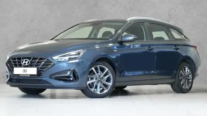 Gebraucht Hyundai i30 Trend 160 PS (117 kW) 2024 Teal blue / met Kombi