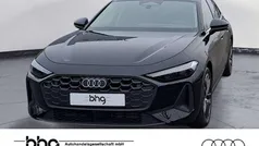 Mythosschwarz metallic Neu 2025 Audi A5 Ambiente Coupé | 60.888 € (Fairer Preis)