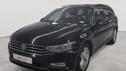 Gebraucht VW Passat Business 200 PS (147 kW) 2023 Deep black perleffekt Kombi