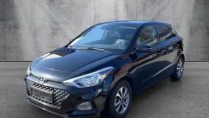 Gebraucht Hyundai i20 84 PS (61 kW) 2020 Kleinwagen