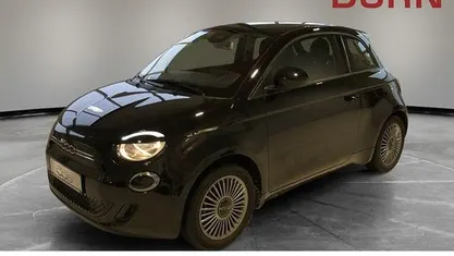 Onyx schwarz Gebraucht 2022 Fiat 500e Icon Limousine | 13.990 € (Guter Preis)