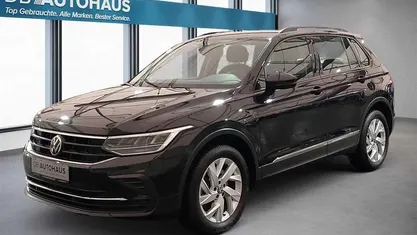 Gebraucht VW Tiguan Life 190 PS (139 kW) 2022 SUV