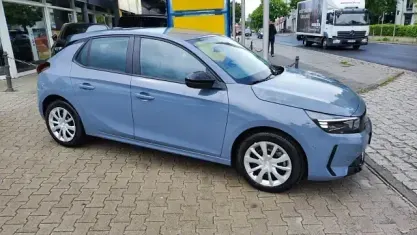 Neu Opel Corsa 101 PS (74 kW) 2026 Grau Kleinwagen