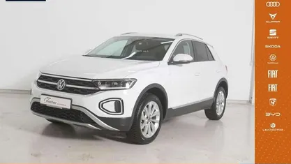 Weiss Gebraucht 2024 VW T-Roc Style SUV | 26.440 € (Superpreis)