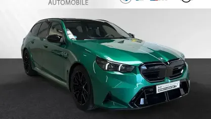 Gebraucht BMW M5 M Sport 727 PS (534 kW) 2025 Isle of man grün metallic Kombi