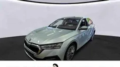 Gebraucht 2023 Skoda Octavia Ambition Limousine | 22.443 € (Guter Preis)