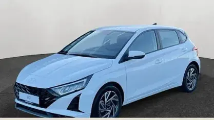 Gebraucht Hyundai i20 Comfort 101 PS (74 kW) 2025 Weiß Kleinwagen