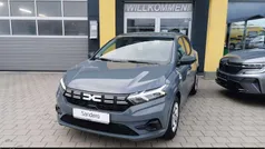 Städtisches grau Neu 2025 Dacia Sandero Essentiel Kleinwagen | 15.890 € (Guter Preis)