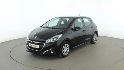 Gebraucht Peugeot 208 Active 82 PS (60 kW) 2019 Schwarz Kleinwagen