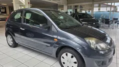 Grau Gebraucht 2008 Ford Fiesta Basis Kleinwagen | 2.290 € (Fairer Preis)