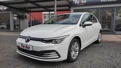 Pure white Gebraucht 2023 VW Golf VIII Life Limousine | 24.990 € (Fairer Preis)
