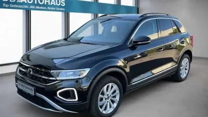 Usado VW T-Roc Style 150 HP (110 kW) 2024 Preto SUV