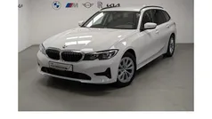 Weiß Gebraucht 2021 BMW 320 Sport Line Kombi | 28.980 € (Fairer Preis)