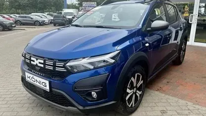 Blau Gebraucht 2023 Dacia Sandero Expression Kleinwagen | 17.499 € (Fairer Preis)