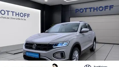 Gebraucht 2024 VW T-Roc Life SUV | 23.977 € (Fairer Preis)