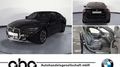 Saphirschwarz metallic Gebraucht 2023 BMW 430 M Sport Coupé | 45.620 € (Fairer Preis)