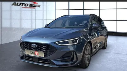 Blau Gebraucht 2023 Ford Focus ST-Line Kombi | 24.400 € (Fairer Preis)