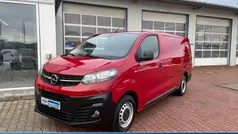 Rubin rot (rot) Gebraucht 2020 Opel Vivaro Edition Van / Kleinbus | 16.890 € (Fairer Preis)