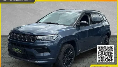 Gebraucht Jeep Compass Limited 241 PS (177 kW) 2023 Alpine white SUV