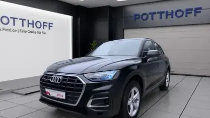 Second-hand Audi Q5 Basis 204 CP (150 kW) 2024 Negru SUV