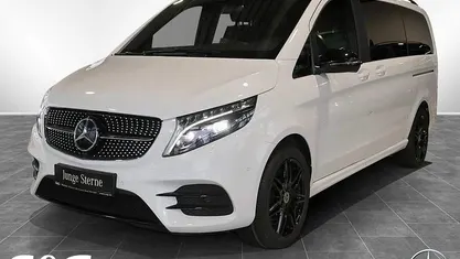 Gebraucht Mercedes V300 AMG 237 PS (174 kW) 2023 Bergkristallweiß metallic Van / Kleinbus