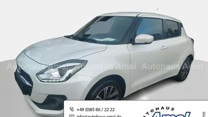 Weiß Gebraucht 2022 Suzuki Swift Comfort+ Limousine | 14.990 € (Fairer Preis)