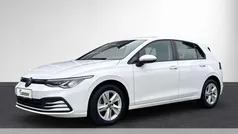 Gebraucht 2022 VW Golf VIII Life Limousine | 22.389 € (Fairer Preis)