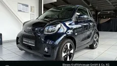 Gebraucht 2024 Smart ForTwo Electric Drive Exclusive Coupé | 15.900 € (Fairer Preis)