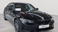 Schwarz uni Gebraucht 2022 BMW 318 Sport Line Limousine | 24.290 € (Fairer Preis)