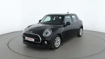 Occasion Mini Cooper 2018 Zwart Hatchback